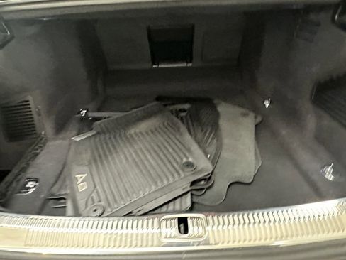Used 2023 Audi A8 L 3.0T image 20