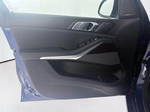 Used 2021 BMW X7 xDrive40i w/ Premium Package image 6