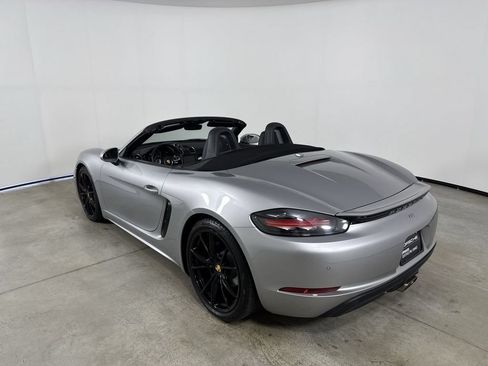 Certified 2023 Porsche 718 Boxster w/ Sport Chrono Package RWD image 3