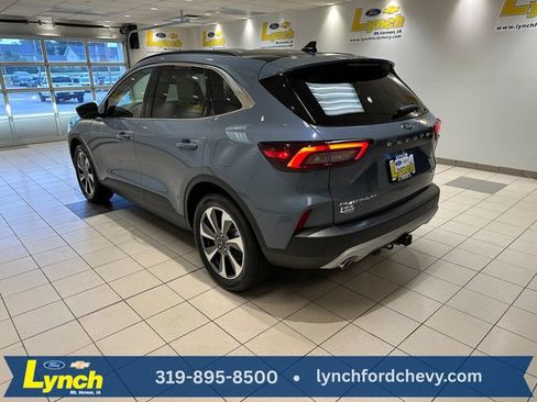 Certified 2023 Ford Escape Platinum w/ Premium Technology Package AWD/4WD image 28