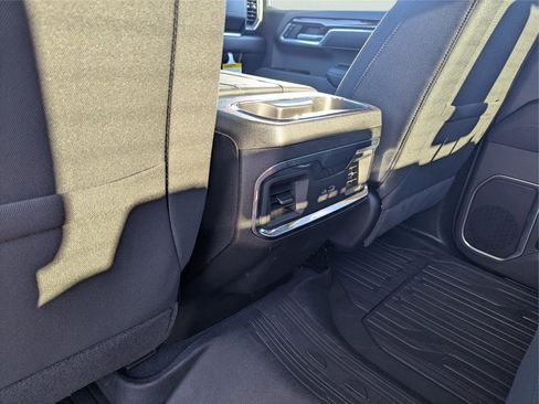 New 2026 GMC Sierra 1500 Elevation image 14