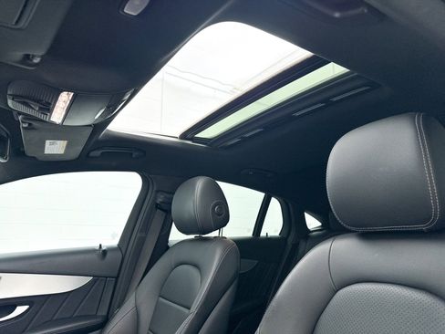 Used 2019 Mercedes-Benz GLC 300 4MATIC Coupe image 19