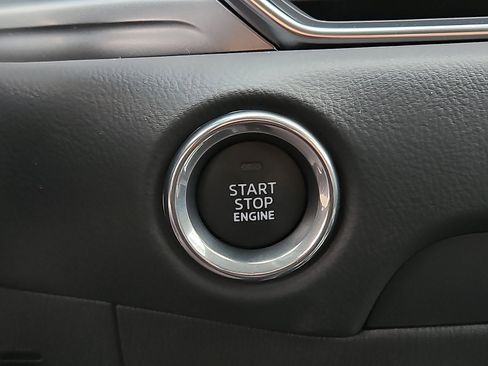 New 2025 MAZDA CX-5 AWD 2.5 S w/ Select Package image 17