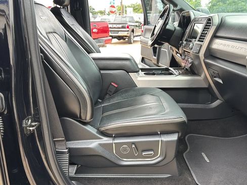 Used 2017 Ford F350 Platinum w/ Platinum Ultimate Package AWD/4WD image 16