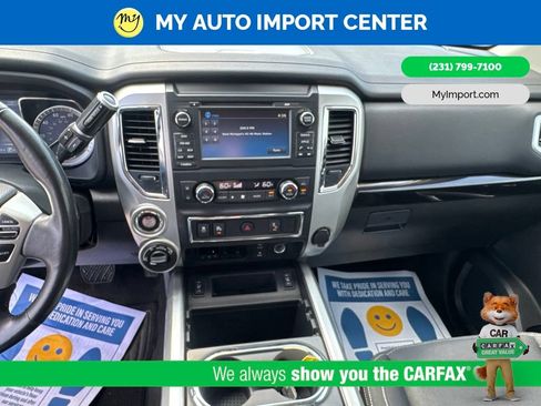 Used 2018 Nissan Titan SV w/ SV Convenience Package AWD/4WD image 20