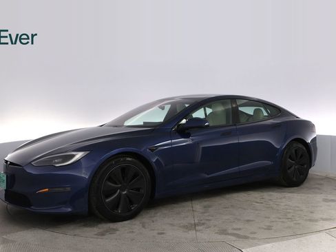 Used 2022 Tesla Model S image 18