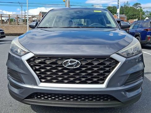 Used 2019 Hyundai Tucson SE FWD image 2