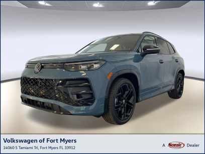 New 2026 Volkswagen Tiguan SE R-Line