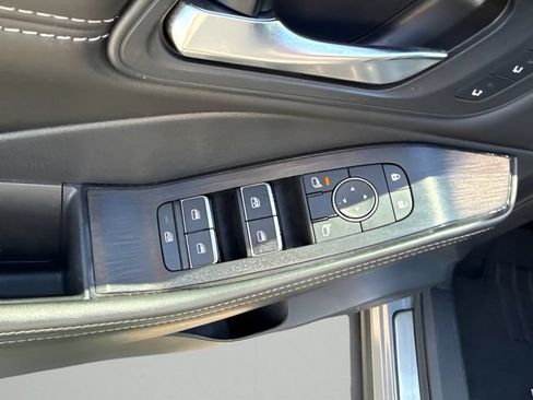 Used 2023 Nissan Rogue SL w/ SL Premium Package AWD/4WD image 11