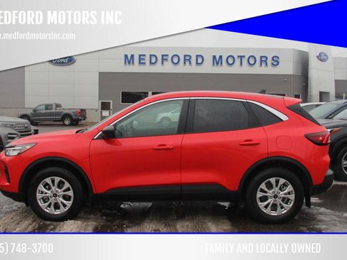Used 2024 Ford Escape Active image 1