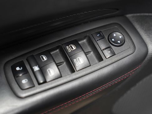 Used 2022 Dodge Durango R/T w/ Blacktop Package image 18