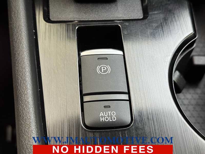 Used 2023 Nissan Rogue SV AWD/4WD image 29
