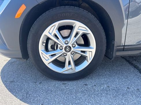 Used 2022 Hyundai Kona SEL AWD/4WD image 29