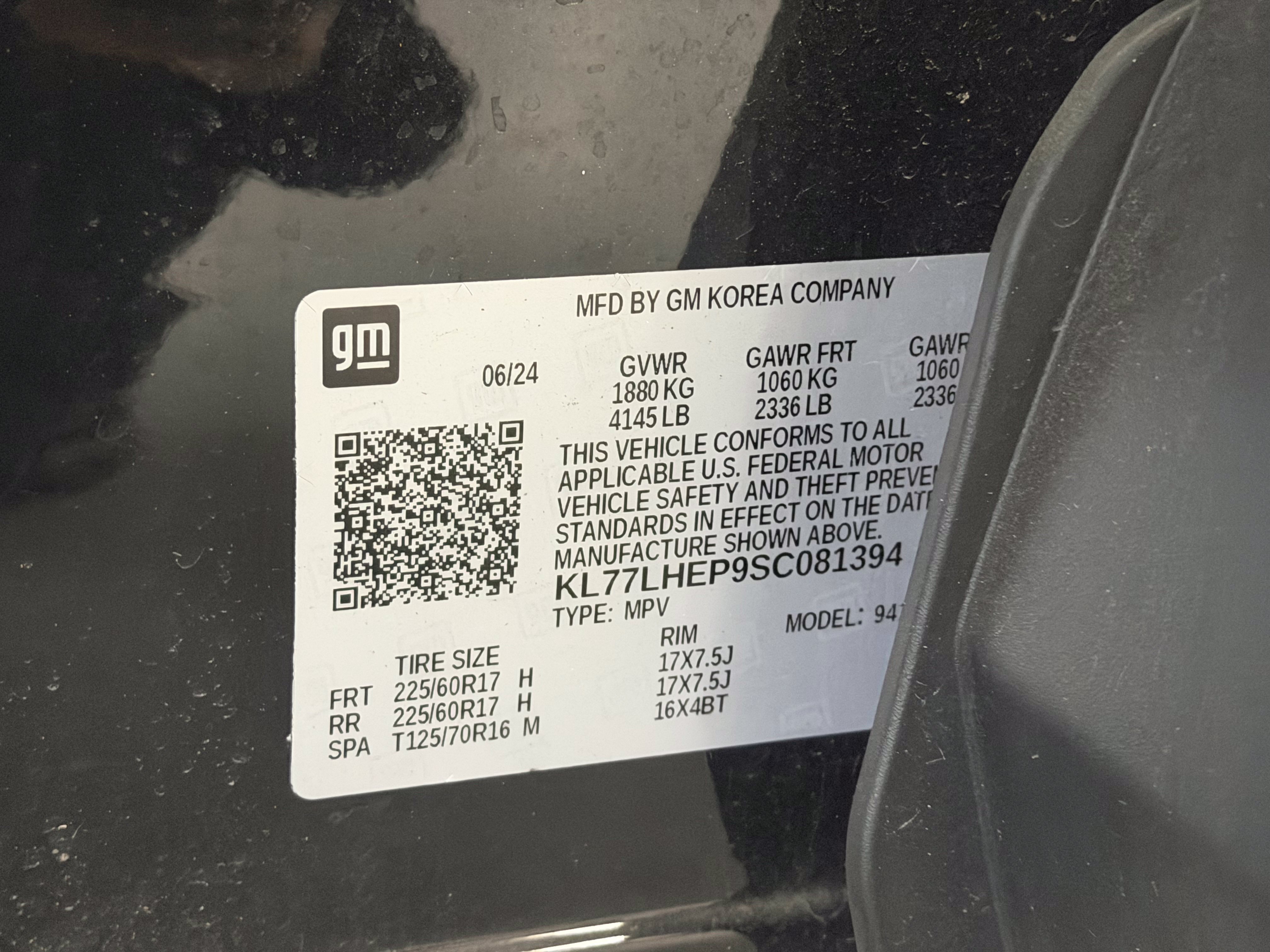 Used 2025 Chevrolet Trax LT w/ Driver Confidence Package FWD image 26