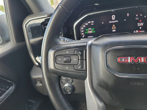 Used 2024 GMC Sierra 1500 SLT AWD/4WD image 19