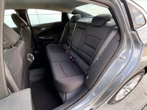 Used 2025 Chevrolet Malibu LT image 25