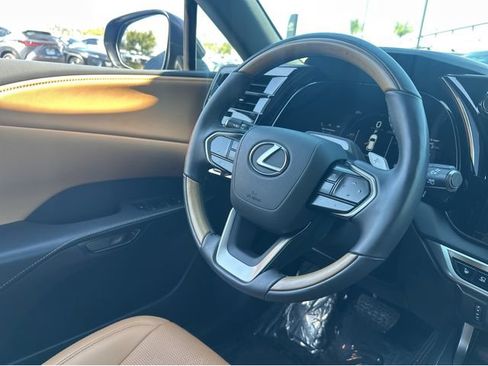 Certified 2026 Lexus RX 350 w/ Convenience Package AWD/4WD image 13
