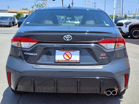 Used 2026 Toyota Corolla SE FWD image 5