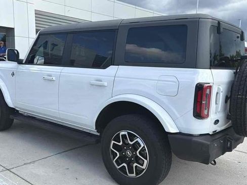 Certified 2024 Ford Bronco Outer Banks AWD/4WD image 4