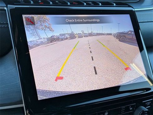 New 2025 Jeep Grand Cherokee Limited w/ Black Appearance Package image 23