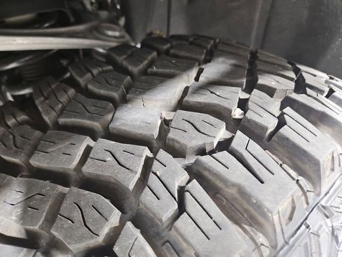 Used 2024 Ford Bronco Badlands w/ Sasquatch Package AWD/4WD image 28