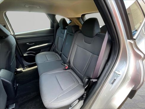 Used 2025 Hyundai Tucson SE FWD image 22
