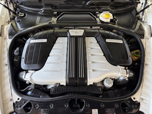Used 2018 Bentley Flying Spur S W12 AWD/4WD image 51