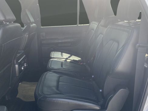 Used 2021 Ford Expedition Max Limited AWD/4WD image 24