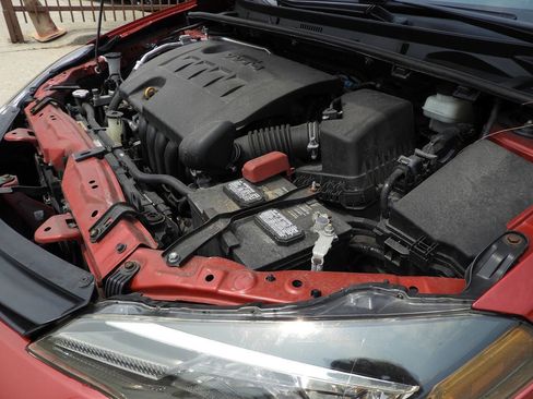 Used 2019 Toyota Corolla L FWD image 42
