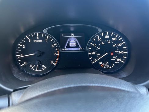 Used 2017 Nissan Altima 2.5 SR w/ LED Appearance Package FWD image 15