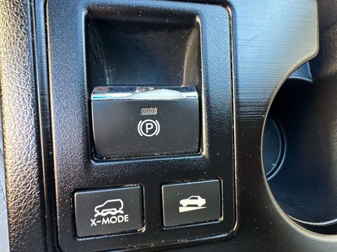 Used 2016 Subaru Outback 3.6R Limited image 23