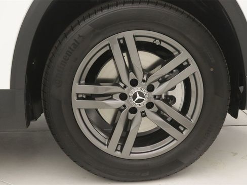 New 2026 Mercedes-Benz GLA 250 image 13