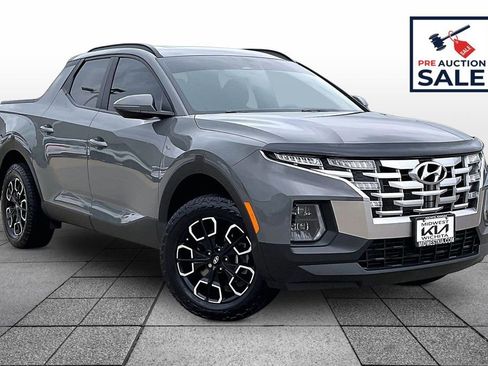Used 2022 Hyundai Santa Cruz SEL Premium AWD/4WD image 2