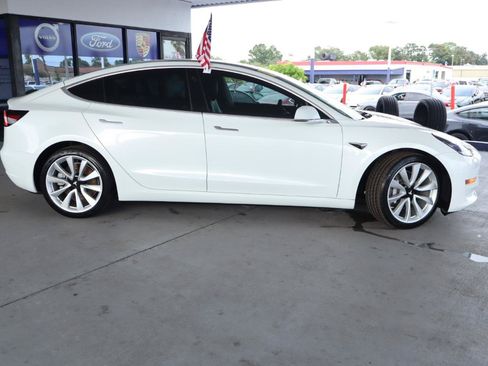 Used 2018 Tesla Model 3 Long Range AWD/4WD image 6
