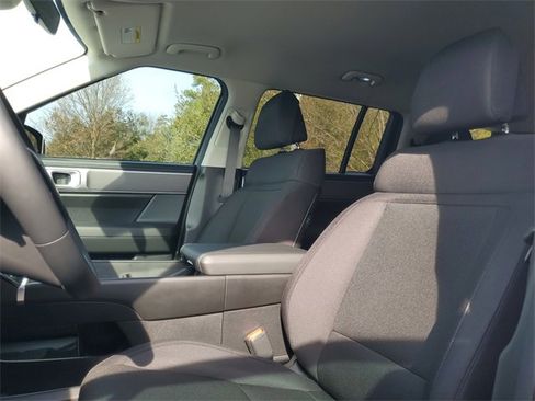 Used 2026 Hyundai Santa Fe SE image 15