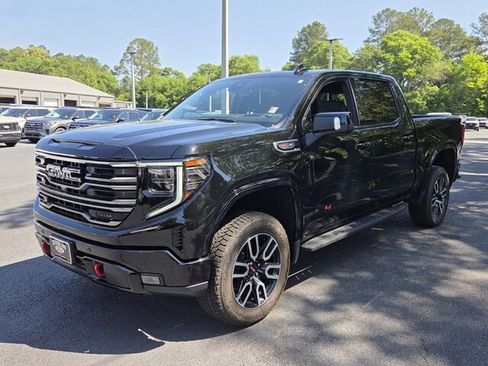 Used 2026 GMC Sierra 1500 AT4 w/ AT4 Premium Package AWD/4WD image 3