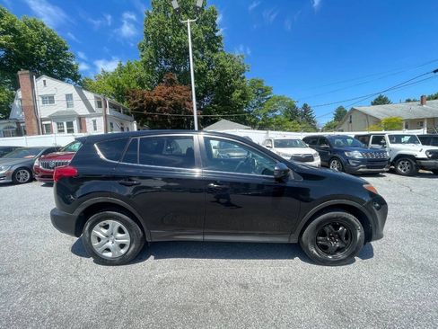 Used 2015 Toyota RAV4 LE AWD/4WD image 5