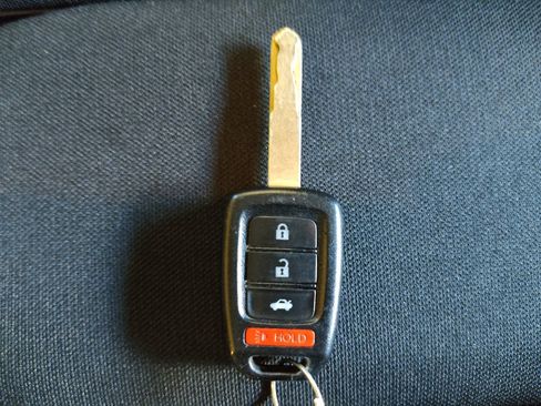 Used 2019 Honda Civic LX image 32