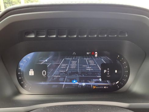 New 2026 Volvo XC90 B6 Plus w/ Protection Package Premier image 17