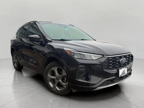 Used 2023 Ford Escape ST-Line w/ Tech Pack #1 image 1