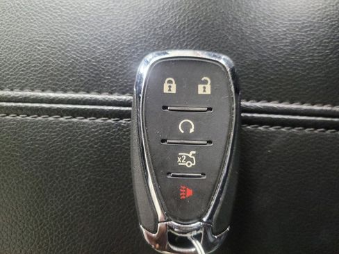 Used 2024 Chevrolet Malibu LT FWD image 32