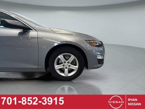 Used 2024 Chevrolet Malibu LT FWD image 20