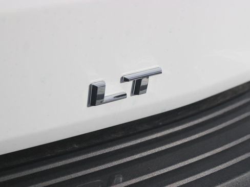 New 2026 Chevrolet Suburban LT w/ Comfort Package image 11