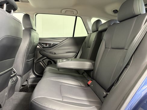 Used 2020 Subaru Outback Limited w/ Popular Package #2 AWD/4WD image 7