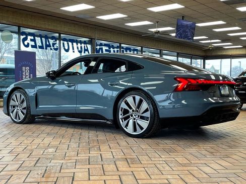 Used 2022 Audi e-tron GT Prestige w/ Prestige Package image 7
