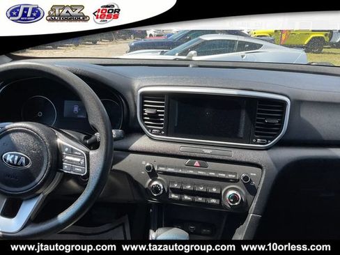 Used 2020 Kia Sportage LX AWD/4WD image 14