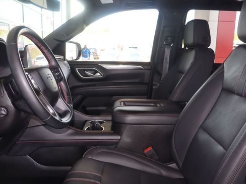 Used 2023 Chevrolet Tahoe RST w/ Luxury Package AWD/4WD image 16