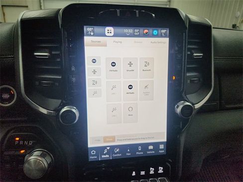 Used 2023 RAM 1500 Laramie image 26