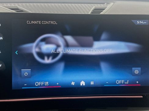 Used 2025 BMW X2 xDrive28i image 23