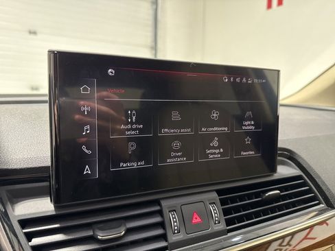 Used 2022 Audi Q5 2.0T Premium w/ Convenience Package image 20